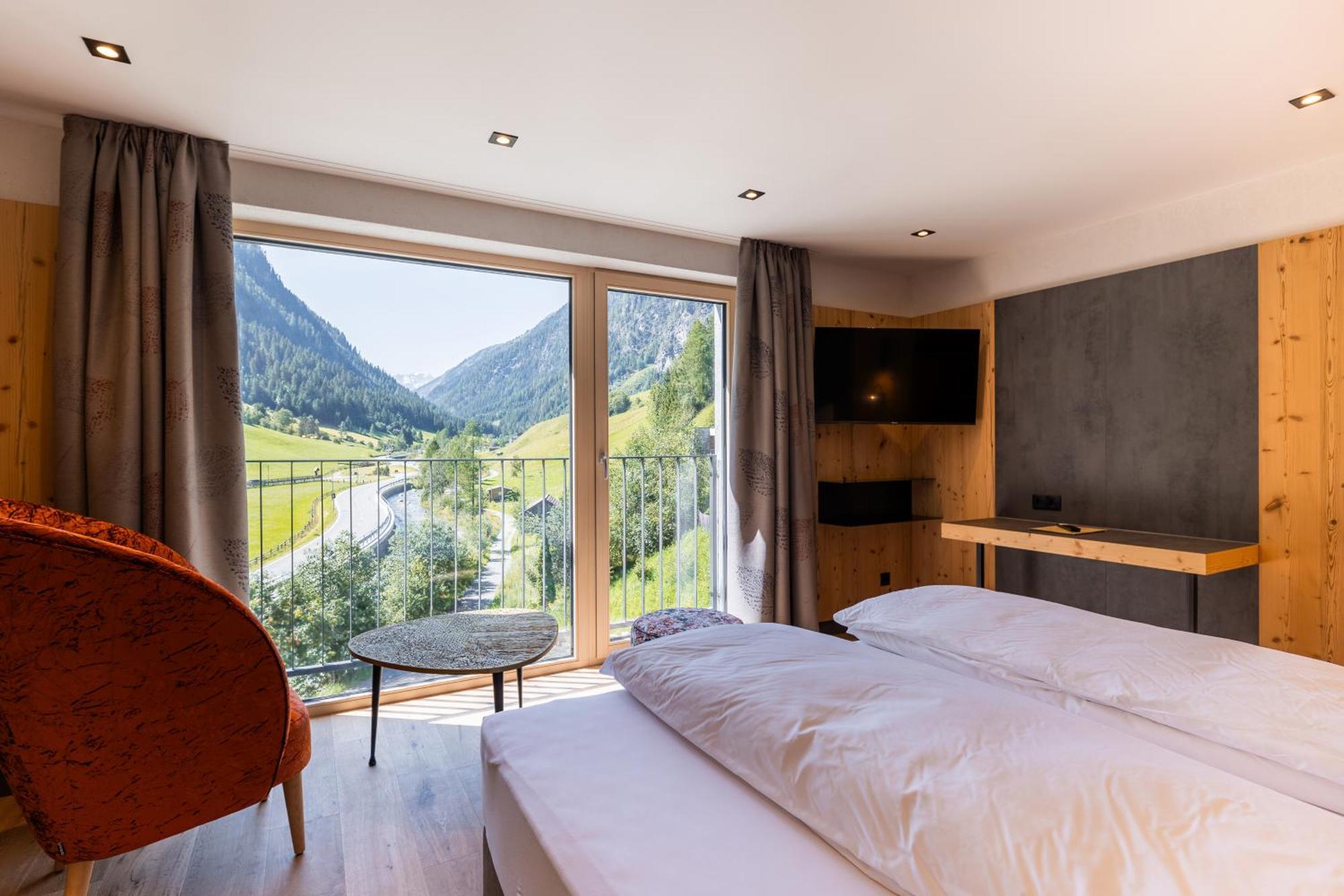 Hotel Edelweiss Kaunertal Exteriör bild