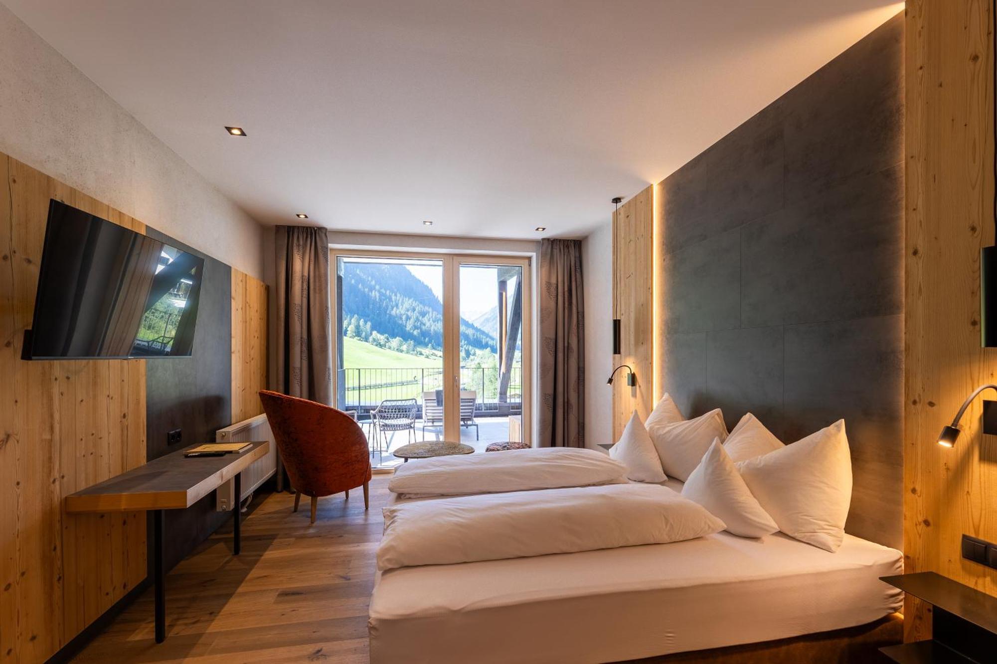 Hotel Edelweiss Kaunertal Exteriör bild