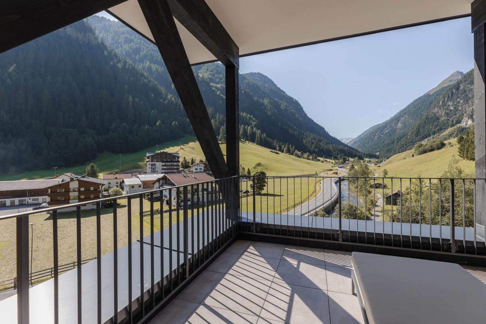 Hotel Edelweiss Kaunertal Exteriör bild