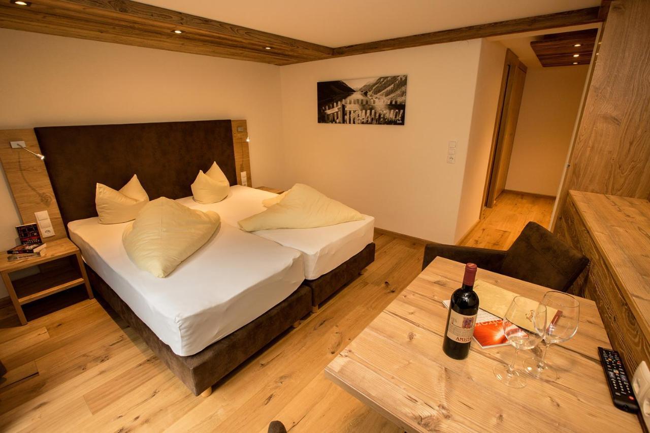 Hotel Edelweiss Kaunertal Exteriör bild